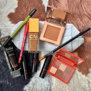 Brand New Makeup Bundle Eyeshadow Bronzer Lipstick Foundation Liner Dark Skin